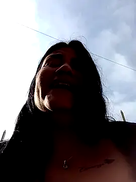 Snapshot of salomexlove_20 chatting on 02-14-25, 12:57 salomexlove 20 online show from 02-14-25, 12:57