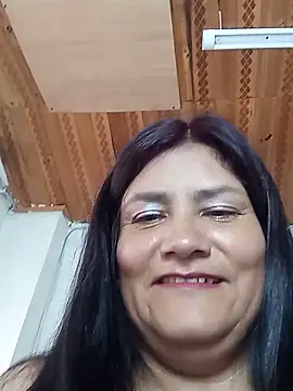 Snapshot of salomexlove_20 chatting on 06-16-26, 01:22 salomexlove 20 online show from 06-16-26, 01:22
