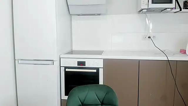 Your Masha online show from 02-05-26, 01:18