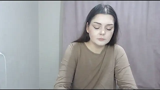 ohhhMie online show from 11-16-25, 05:17