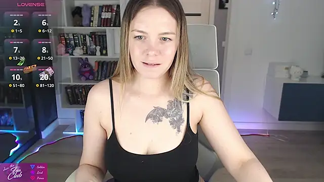 Snapshot of Emma_Bryan chatting on 05-09-26, 04:54 Emma Bryan online show from 05-09-26, 04:54