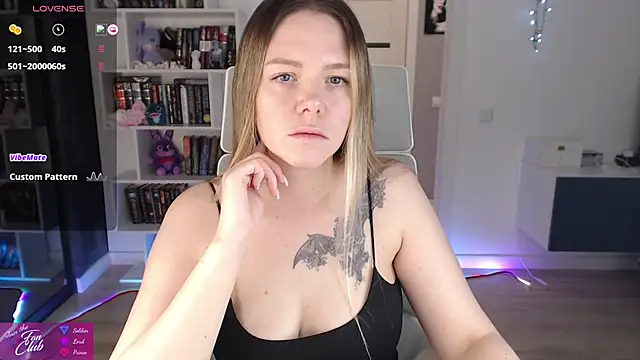 Emma Bryan online show from 04-03-26, 06:58