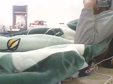 Snapshot of Kumarjay330 chatting on 12-05-25, 03:54 Kumarjay330 online show from 12-05-25, 03:54