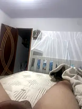 Snapshot of lefararafael chatting on 09-30-25, 02:06 lefararafael online show from 09-30-25, 02:06