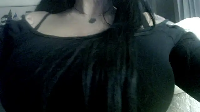 stormylana online show from 04-15-26, 07:36