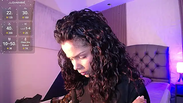 Snapshot of ximena_diaz chatting on 01-24-25, 09:04 ximena diaz online show from 01-24-25, 09:04