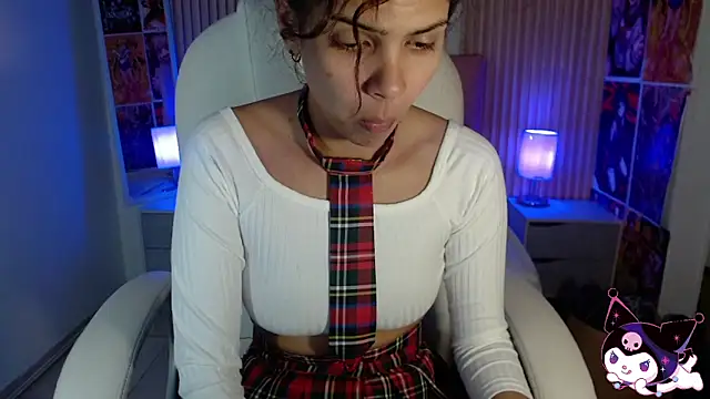 Snapshot of ximena_diaz chatting on 02-04-25, 07:55 ximena diaz online show from 02-04-25, 07:55