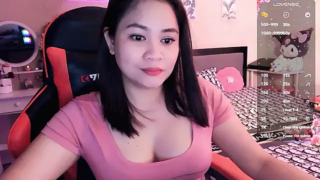 yenyen  online show from 01-15-26, 01:42