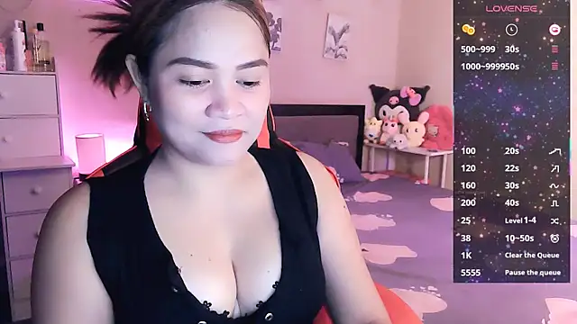 Snapshot of yenyen_ chatting on 05-26-26, 01:26 yenyen online show from 05-26-26, 01:26