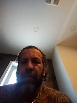 trucker1979 online show from 02-04-26, 07:31