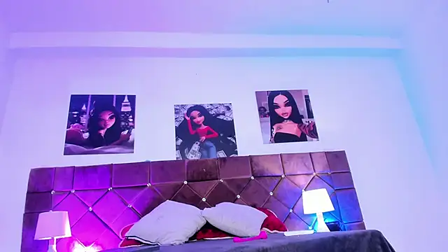 Snapshot of Ariana_lopezz chatting on 03-10-25, 01:21 Ariana lopezz online show from 03-10-25, 01:21