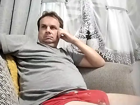 grzes19763 online show from 09-18-25, 08:56