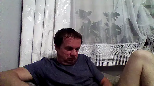 Snapshot of grzes19763 chatting on 05-30-26, 08:47 grzes19763 online show from 05-30-26, 08:47