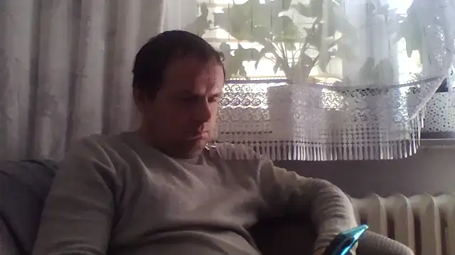 Snapshot of grzes19763 chatting on 05-15-26, 08:23 grzes19763 online show from 05-15-26, 08:23