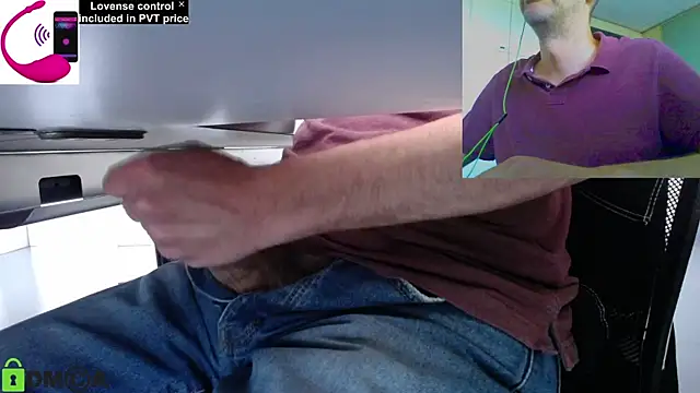 Snapshot of pliko chatting on 06-03-26, 08:15 pliko online show from 06-03-26, 08:15