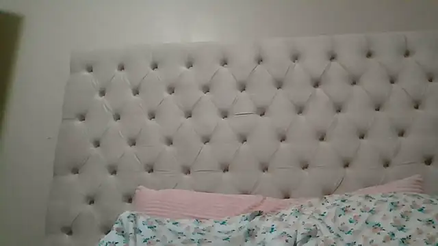 beautylovess online show from 02-18-26, 01:03