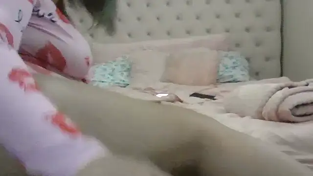 beautylovess online show from 07-22-26, 01:46