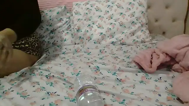 beautylovess online show from 02-11-26, 10:42