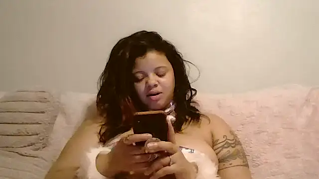 beautylovess online show from 05-26-26, 03:04