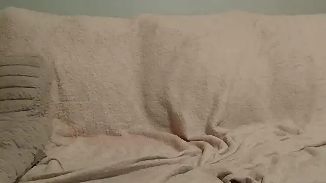 beautylovess online show from 11-15-25, 04:05