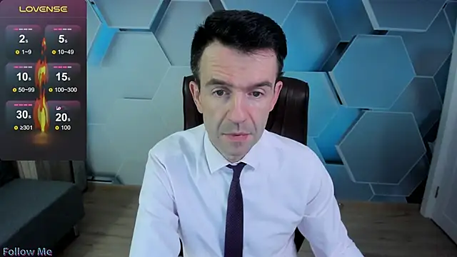 SteveTiger online show from 11-30-25, 03:29