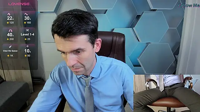 SteveTiger online show from 12-22-25, 01:11