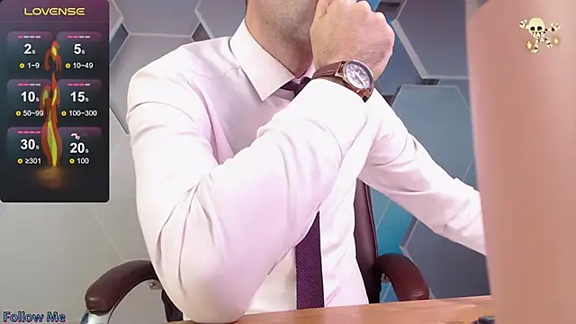 SteveTiger online show from 11-16-25, 03:33