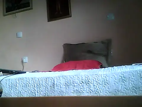 bartolik06 online show from 10-10-25, 11:22