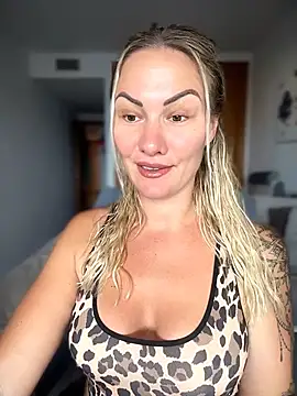 Snapshot of NastyMilf_ chatting on 06-18-26, 08:35 NastyMilf online show from 06-18-26, 08:35