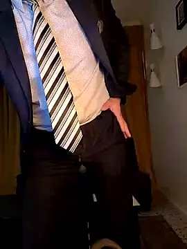 Snapshot of Justforoneday chatting on 02-06-25, 09:49 Justforoneday online show from 02-06-25, 09:49