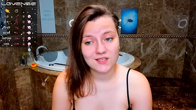 MelindaTin online show from 09-25-25, 01:11