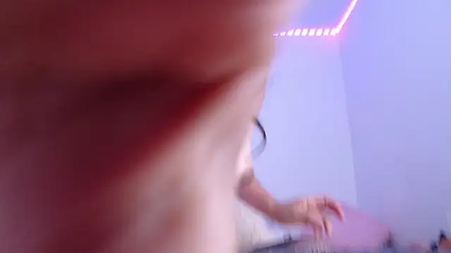 step daughter online show from 05-18-26, 12:55