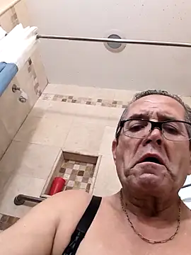 bobby69cock online show from 11-14-25, 08:07