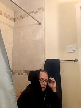 bobby69cock online show from 03-10-25, 04:28