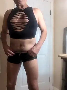 Snapshot of bobby69cock chatting on 10-24-25, 04:00 bobby69cock online show from 10-24-25, 04:00