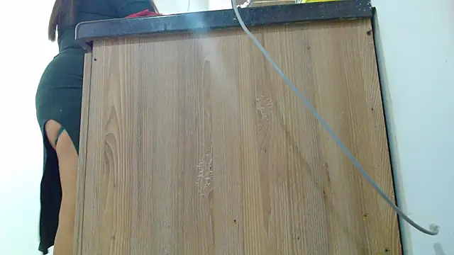 Ixchel Anaid online show from 10-06-25, 12:56