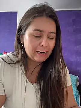 Snapshot of Ixchel_Anaid chatting on 04-21-26, 06:14 Ixchel Anaid online show from 04-21-26, 06:14