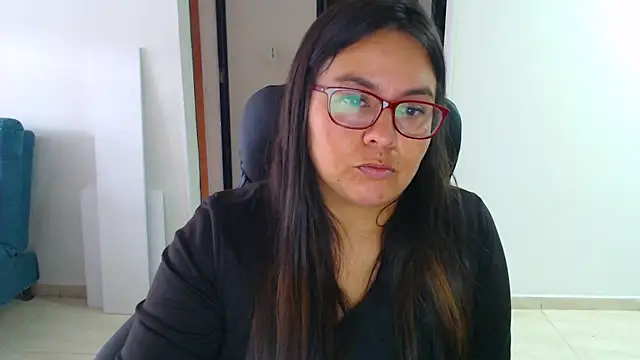 Ixchel Anaid online show from 10-02-25, 01:25