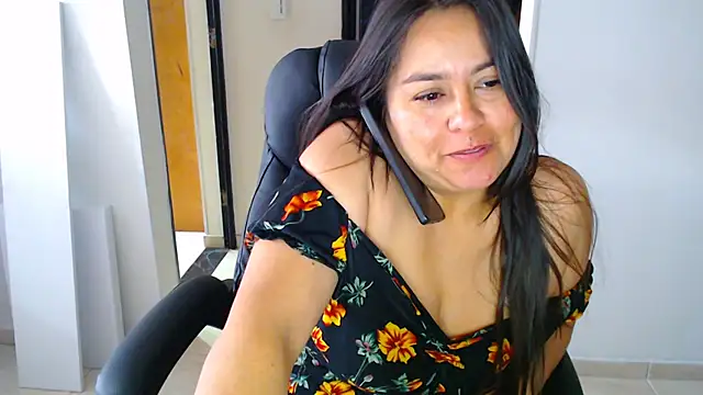 Ixchel Anaid online show from 09-27-25, 02:45