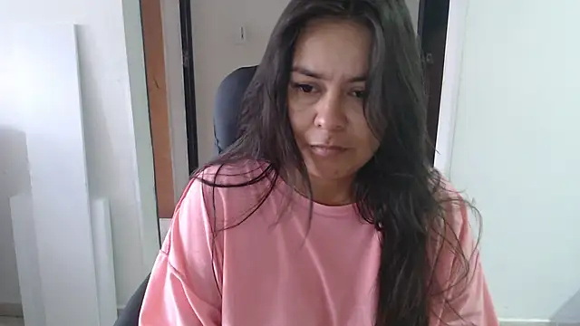 Ixchel Anaid online show from 10-05-25, 12:51