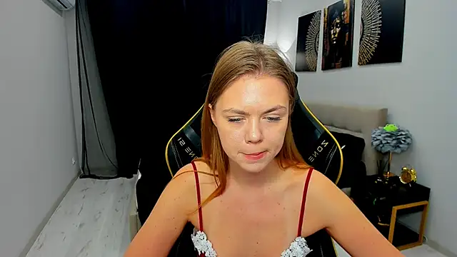 Strawberrye online show from 04-08-26, 03:30