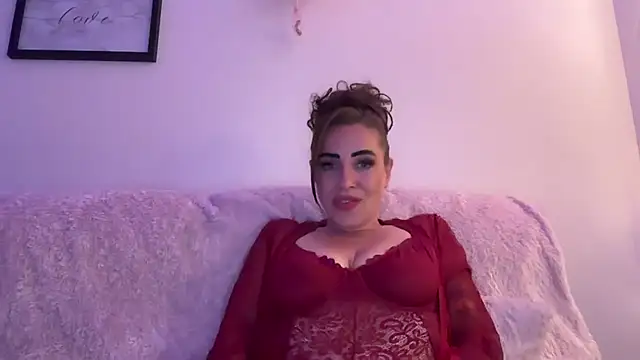 Snapshot of EmilyBlue chatting on 05-07-26, 09:07 EmilyBlue online show from 05-07-26, 09:07