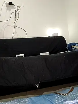 estrella tasty online show from 04-04-26, 01:23