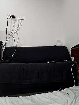 Snapshot of estrella_tasty chatting on 06-07-26, 02:39 estrella tasty online show from 06-07-26, 02:39