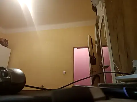 MrWhitePL online show from 01-31-25, 08:43