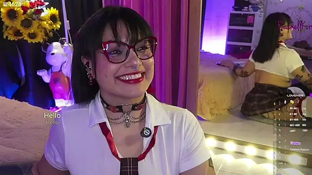 Snapshot of Rachellkors chatting on 01-18-26, 10:07 Rachellkors online show from 01-18-26, 10:07