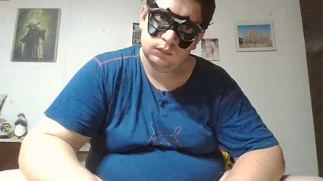 Snapshot of BOMBER24394 chatting on 07-09-26, 10:09 BOMBER24394 online show from 07-09-26, 10:09