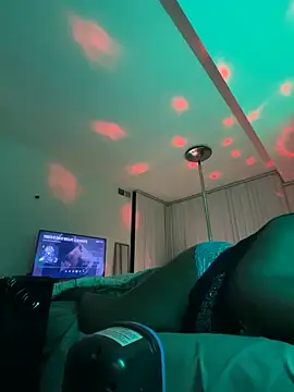 WetLipps12 online show from 12-31-24, 06:37