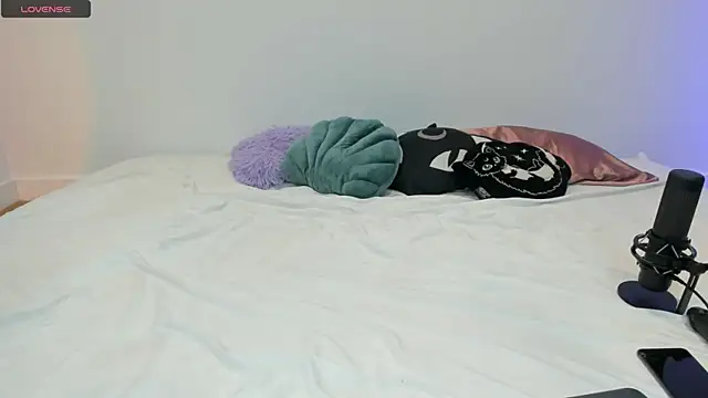 vamppire girl online show from 11-10-25, 12:21