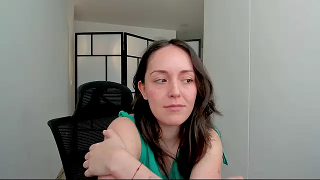 molly marmalade  online show from 12-03-25, 04:17